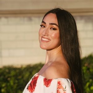 Meet your Posher, Gillian